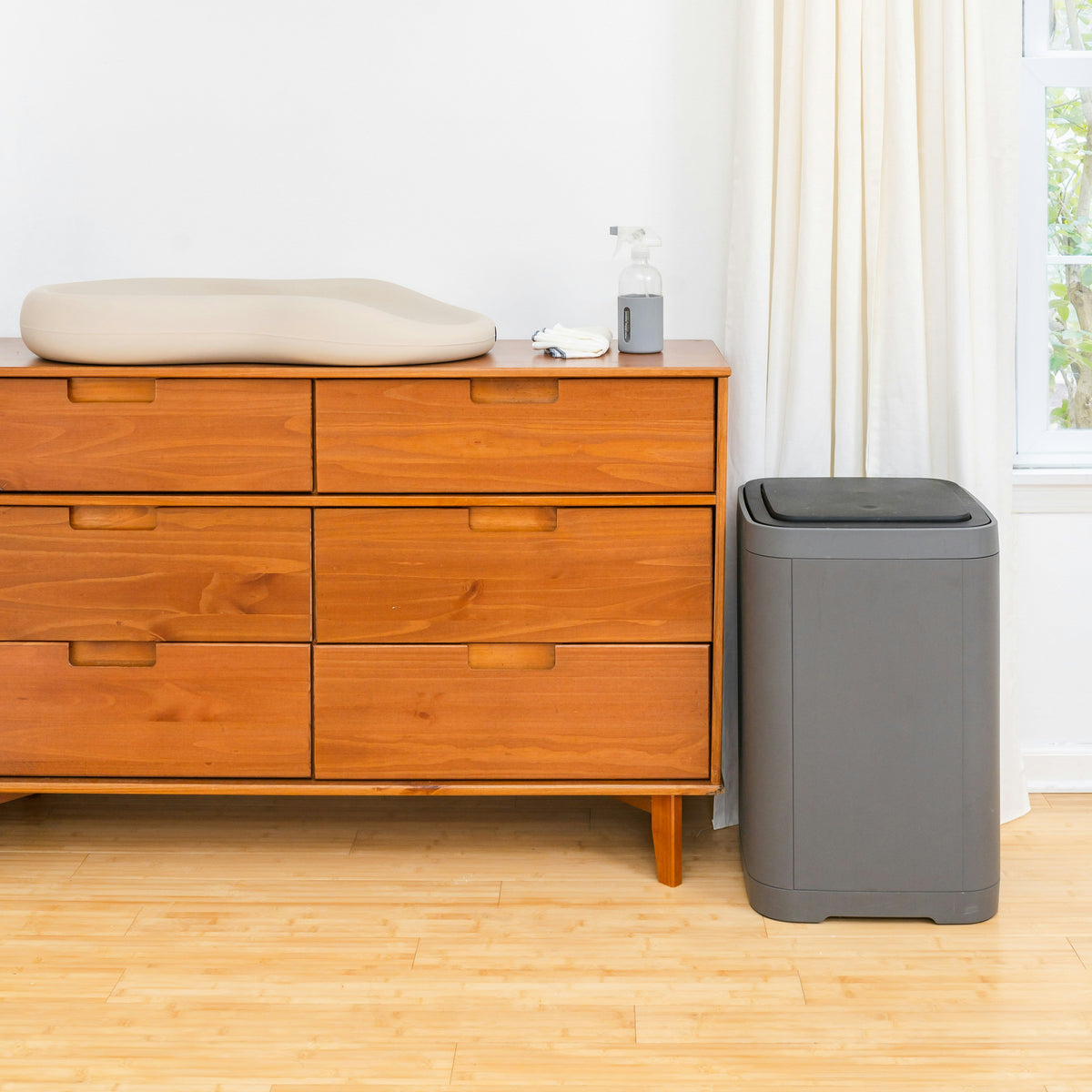 How To Keep A Diaper Pail From Smelling – Rabbit Air